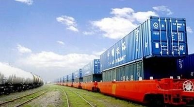 烏魯木齊至俄羅斯新西伯利亞和伊爾庫茨克鐵路運輸班列 貨物進出口的高效通道