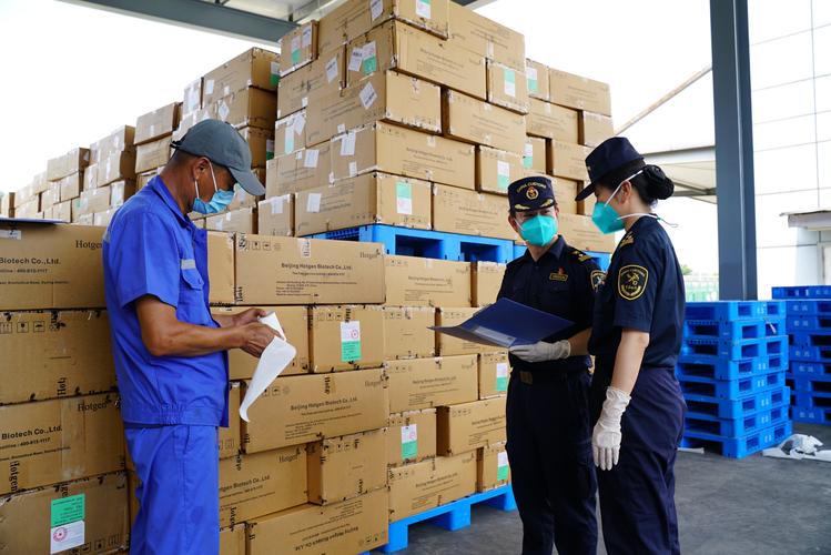 逆勢突破，再攀高峰 上半年成都航空口岸貨物進出口量創(chuàng)歷史新紀錄